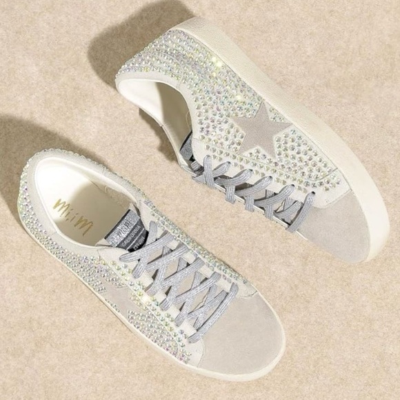 Miracle Miles Mi.iM Joann Lace up Rhinestone Suede Star Sneaker, Shoes - Size 6 - Picture 7 of 15